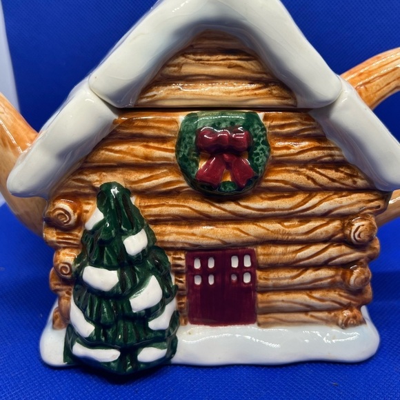 Northland Collection Log Cabin Tea Pot Christmas Cabin Tea Pot - Picture 2 of 12